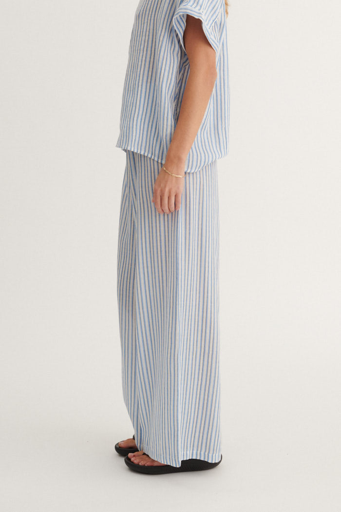 Basic Apparel Calli Loose Pants Pants 778 Frozen fjord / whisper white / black